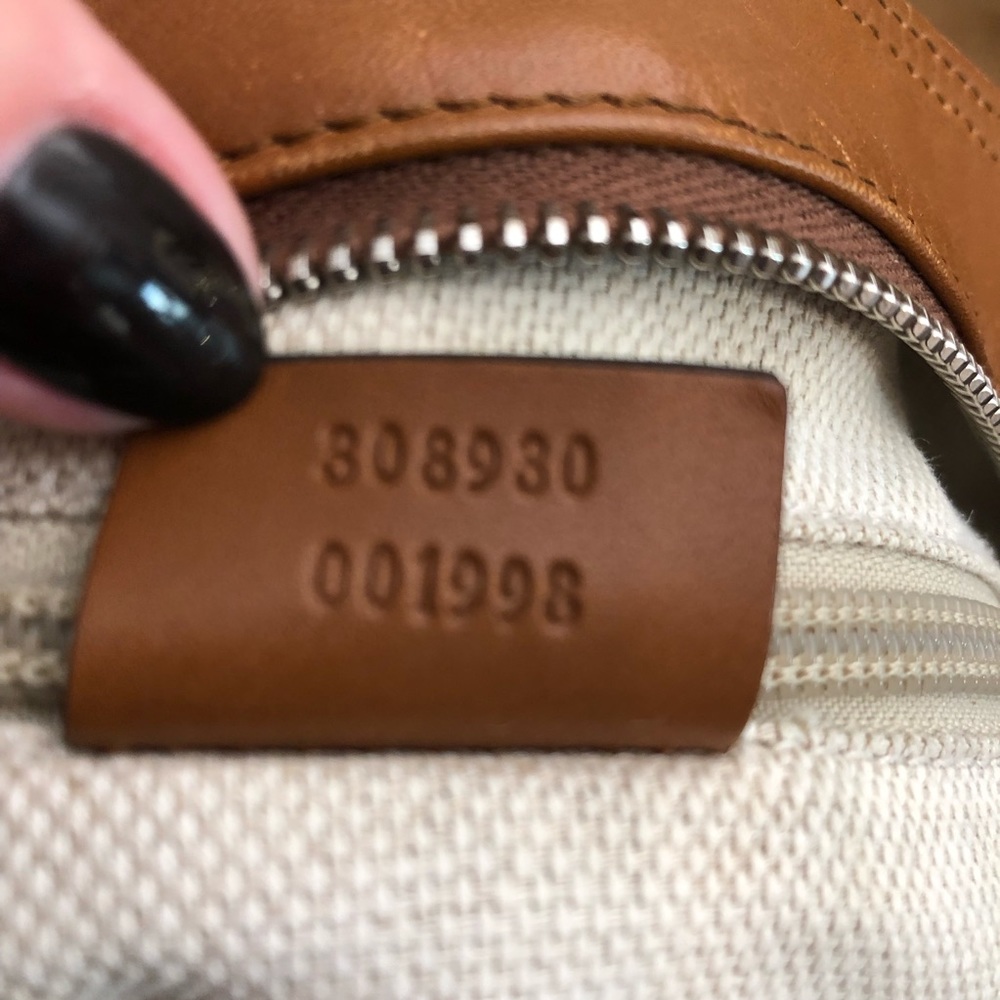GUCCI | Large original GG canvas messenger bag - Picture 14 of 17